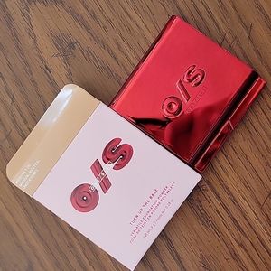 One Size Turn Up The Base Foundation Powder